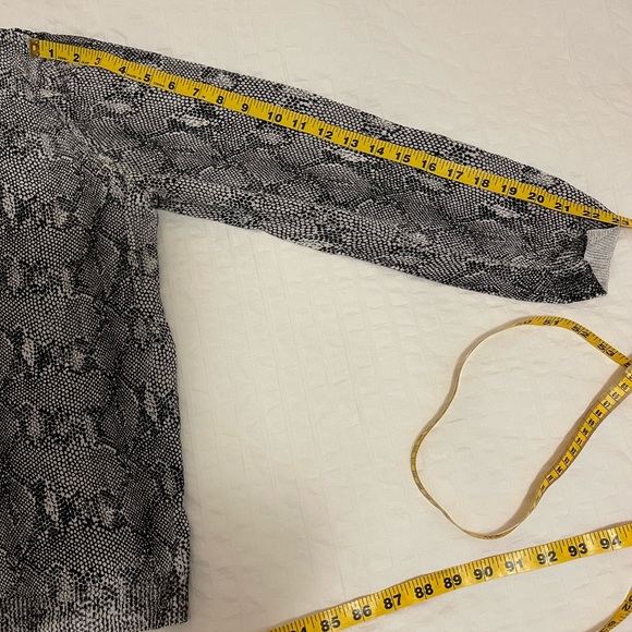 Jones New York sz 2X knit cardigan and top set in great condition very classy - Picture 10 of 13